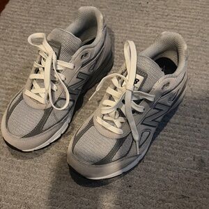 New Balance Kids White and Gray Sneakers